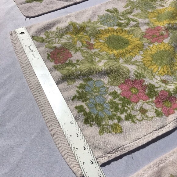 Vtg Cannon Royal Family  Sunflower 70s Floral Bath hand Wash Towel Set MCM Boho - Picture 9 of 16